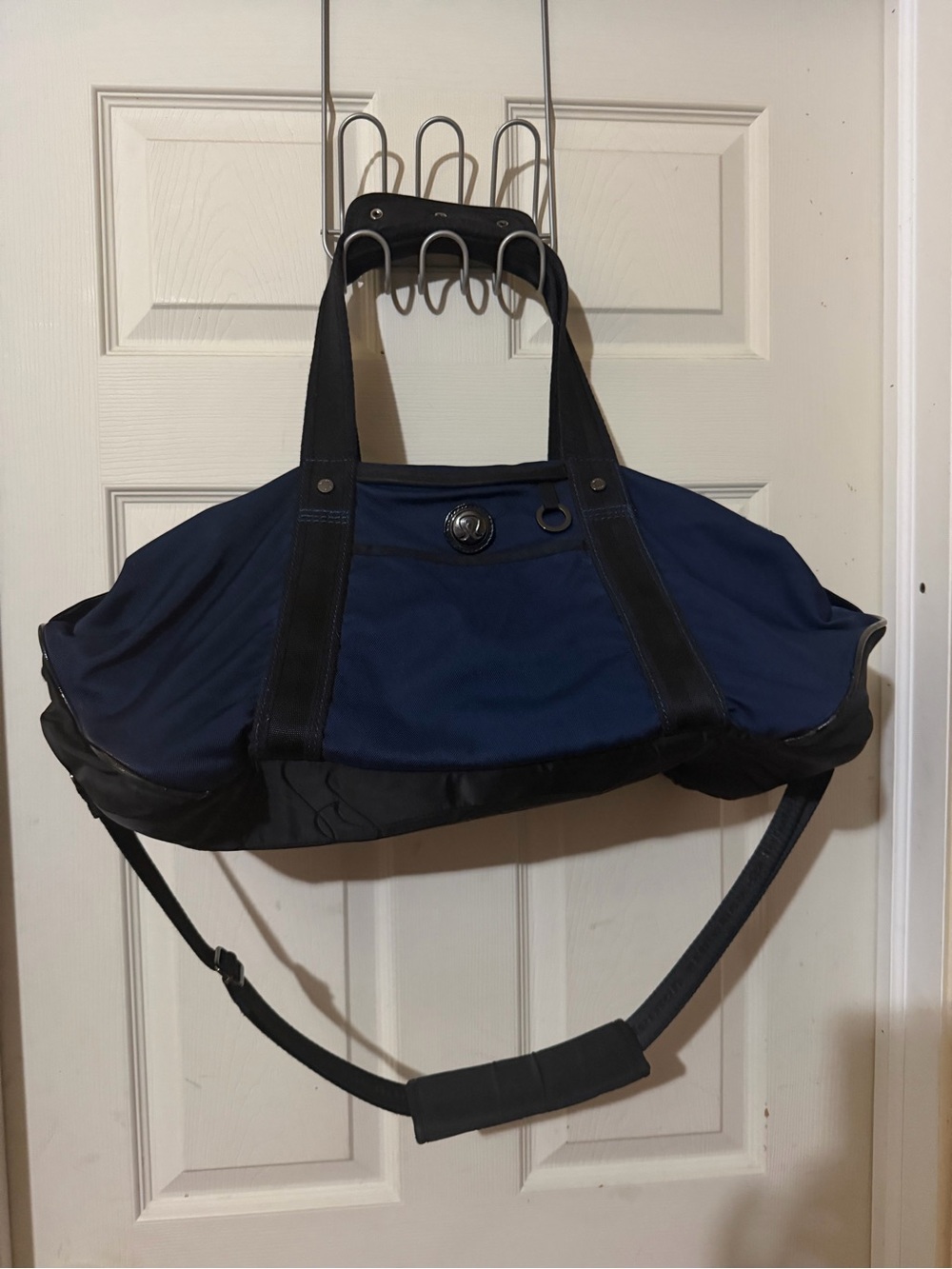 Lululemon Duffel Gym to Win Duffel